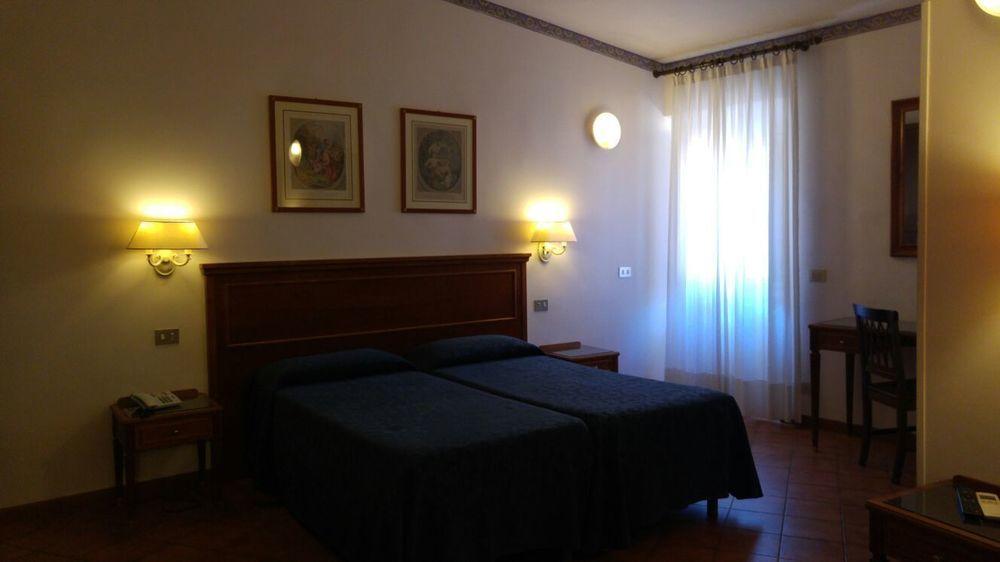 Hotel Sole Roma Ngoại thất bức ảnh